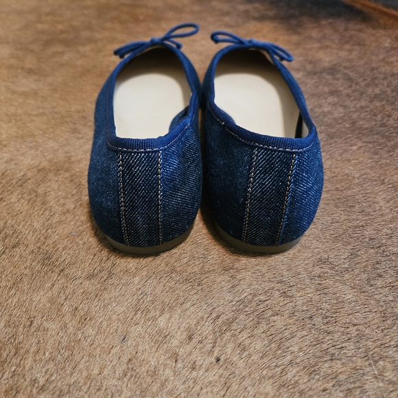 Loft Blue Denim Ballet Flats New 9.5 - Picture 3 of 5